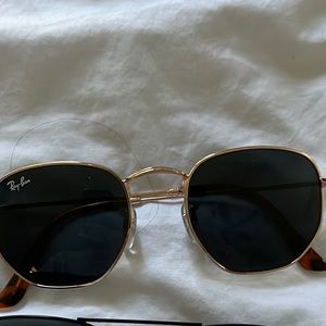 Ray Ban Hexagonal Glasses! Loose arm but otherwise great shape!! Originally $189